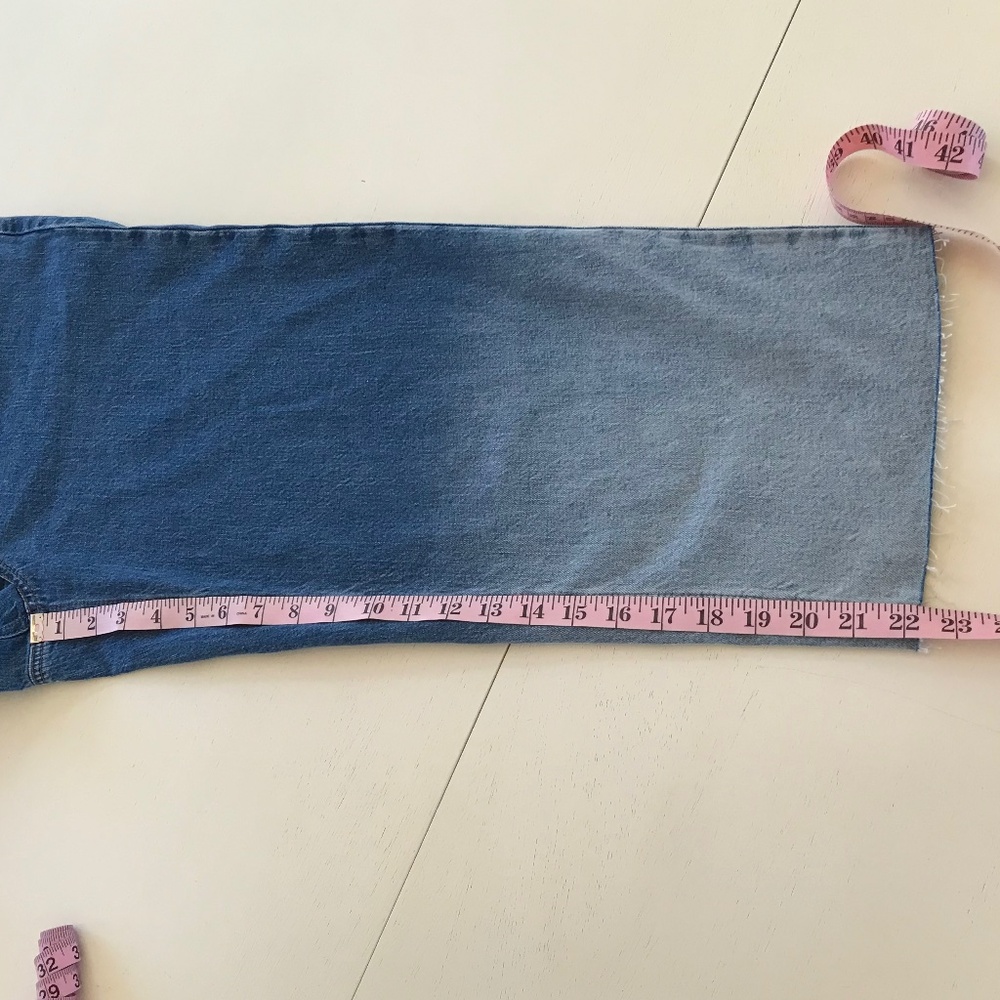 TALBOTS WIDE LEG CROP JEANS - HOFFMAN WASH - Picture 4 of 16